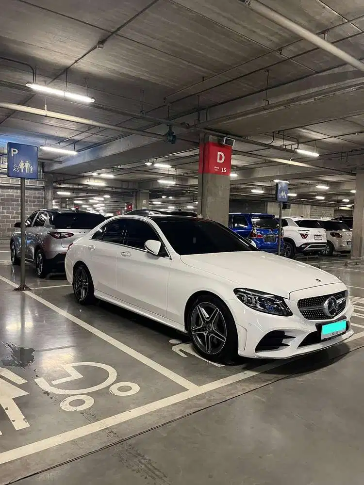 Mercy Mercedes Benz C300 AMG Line W205 Facelift 2019