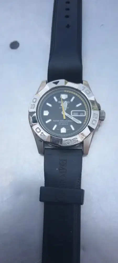 Jual jam tangan seiko 5 otomatic