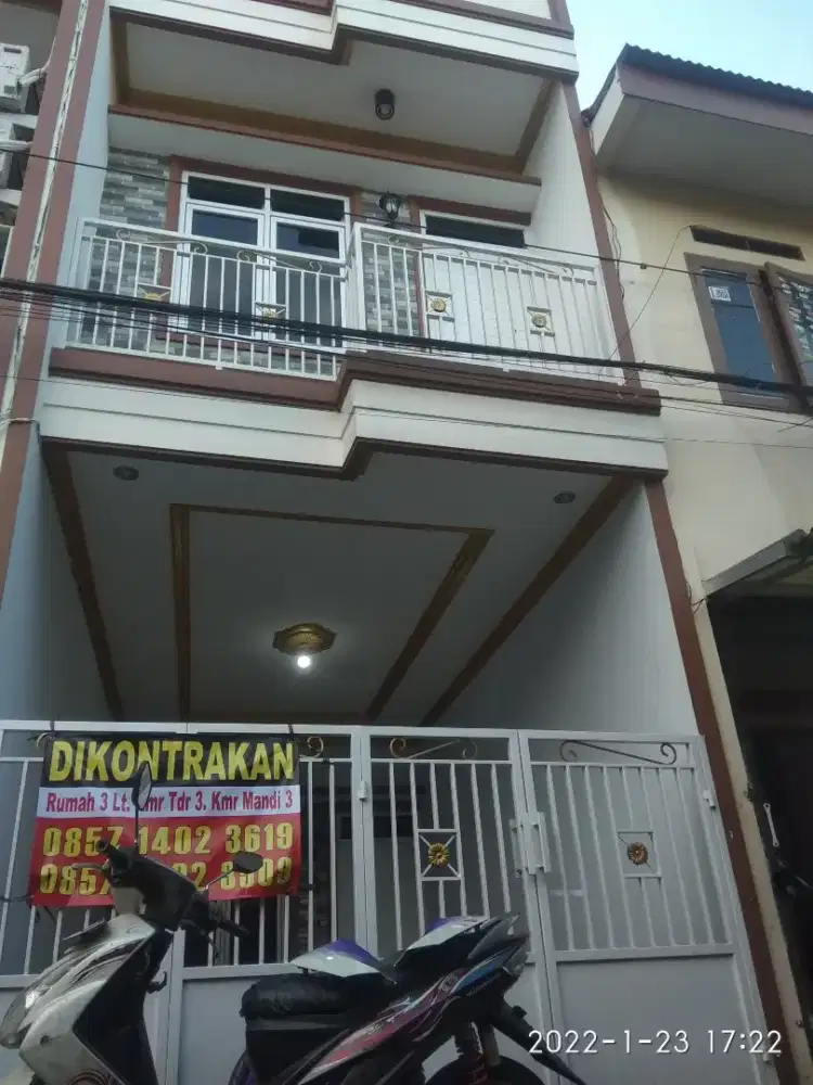 Di kontrakan rmh rawabelong