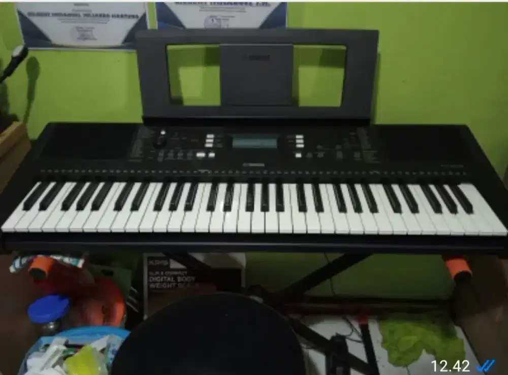 Keyboard Yamaha PSR E373