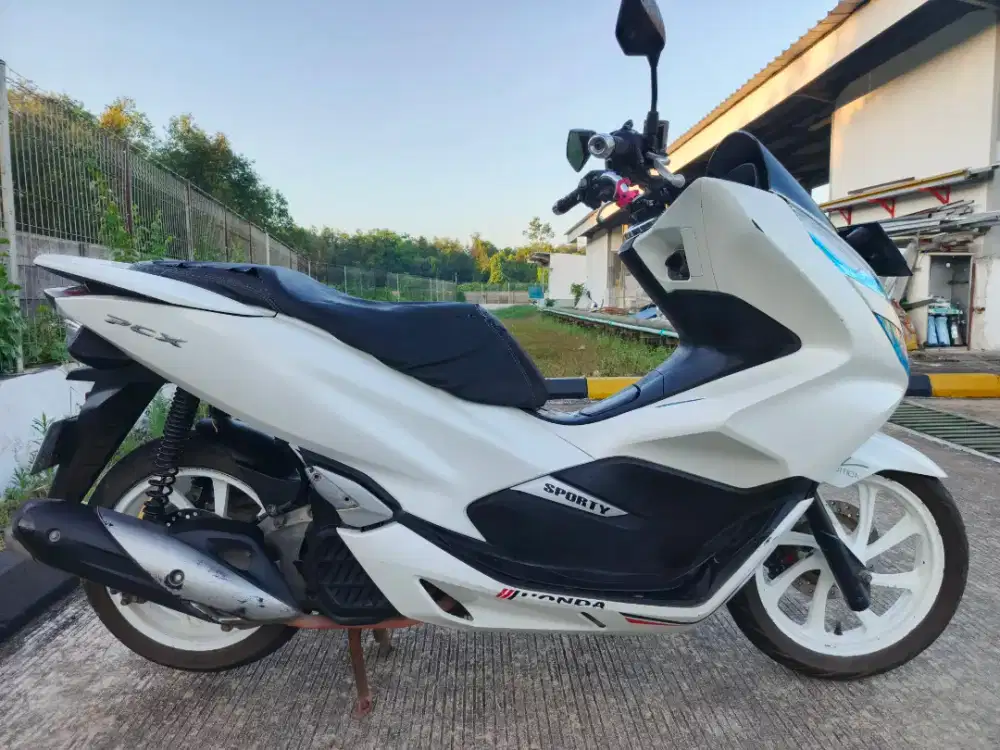 DIJUAL HONDA PCX 150 2018