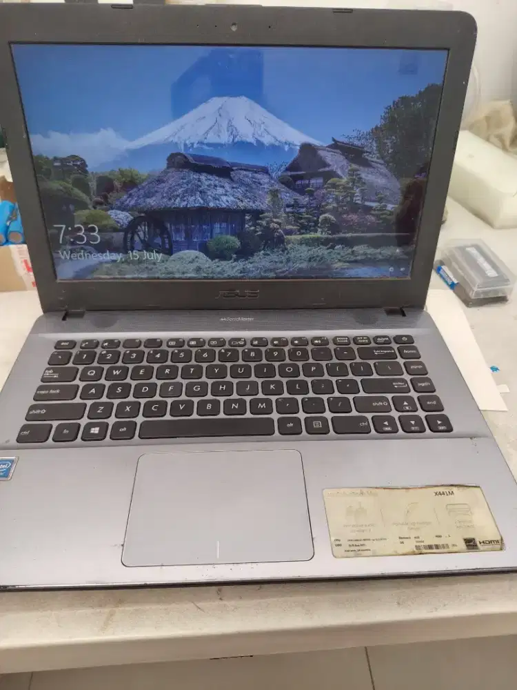 Asus Vivobook Max X441M