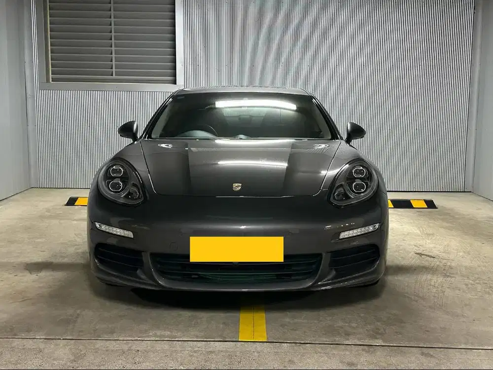 2015 Porsche Panamera