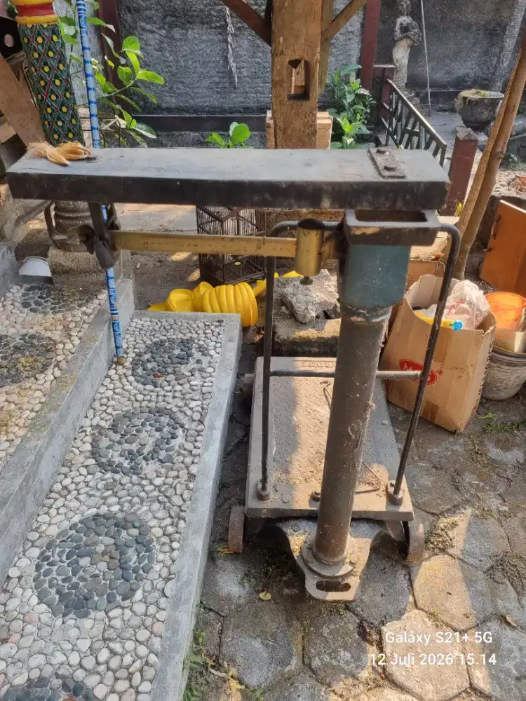 Timbangan duduk & timbangan biasa
