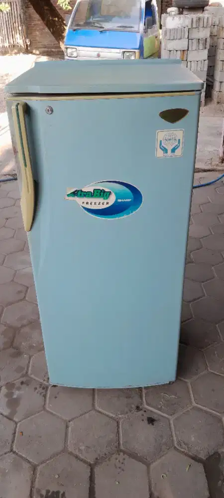 Kulkas 1 pintu Sharp