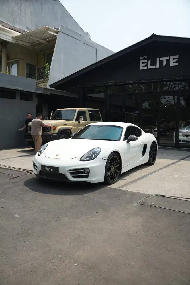 NIK 2013 Porsche Cayman 2.7 (981) Pure White