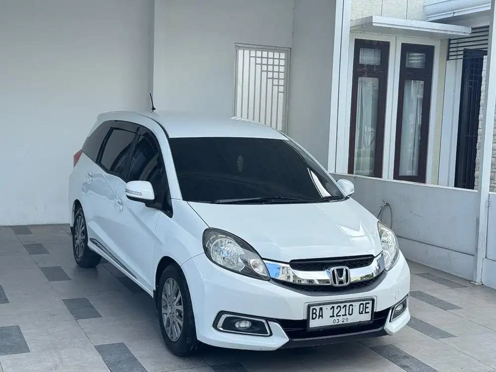 HONDA MOBILIO E CVT PRESTINGE METIC 2014