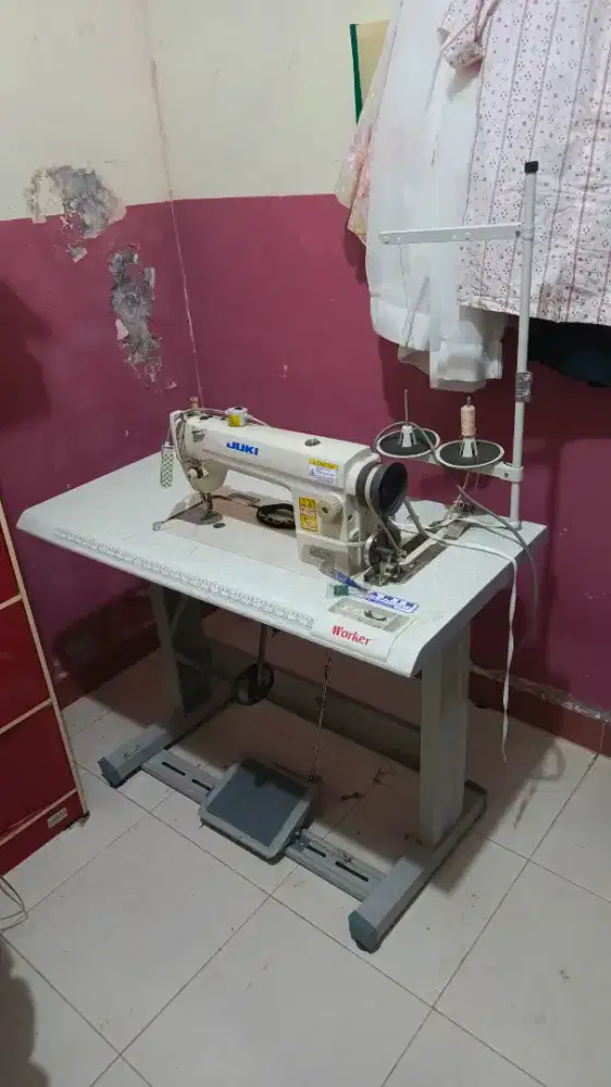 Mesin jahit JUKI DDL-8100