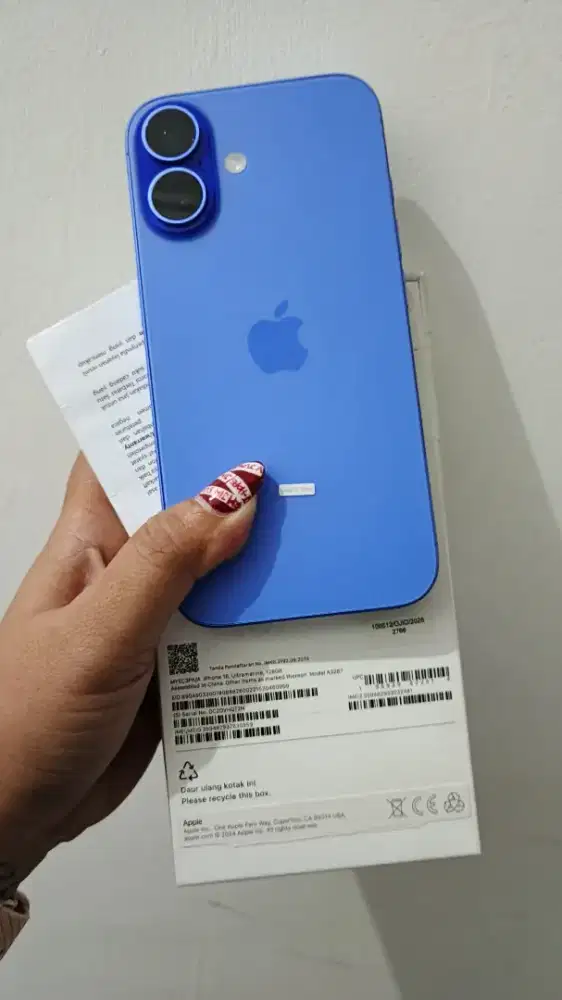 IPHONE 16 128Gb Fullset Mulus 100%