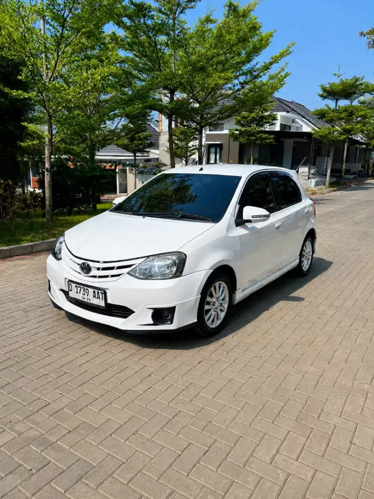 DP 5 JT | ETIOS VALCO G 2013 MANUAL