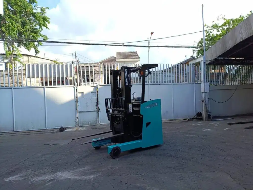 Forklift Sumitomo 1.5 Ton Reach Truck Elektrik - Rental