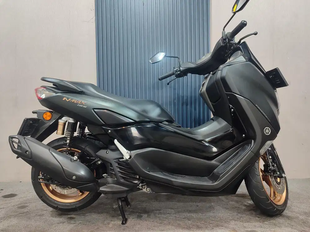 Nmax 155 VVA 2024 CONNECTED istimewa mulus terawat siap pakai...