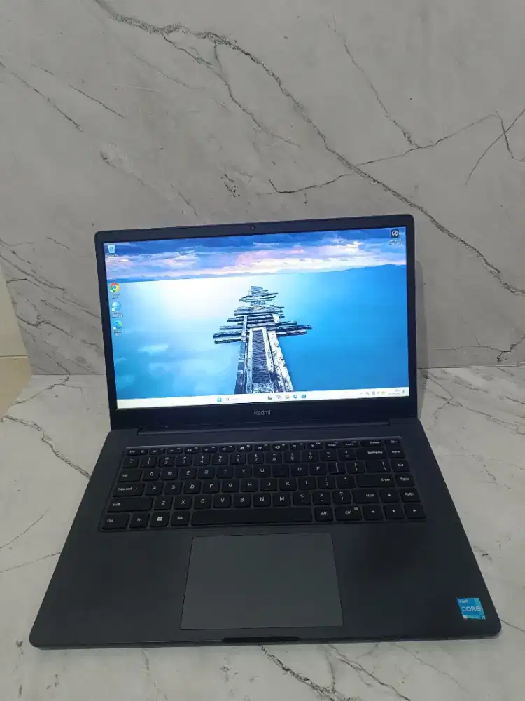 Redmibook 15 intel core i3-1115g4 8/512 ssd
