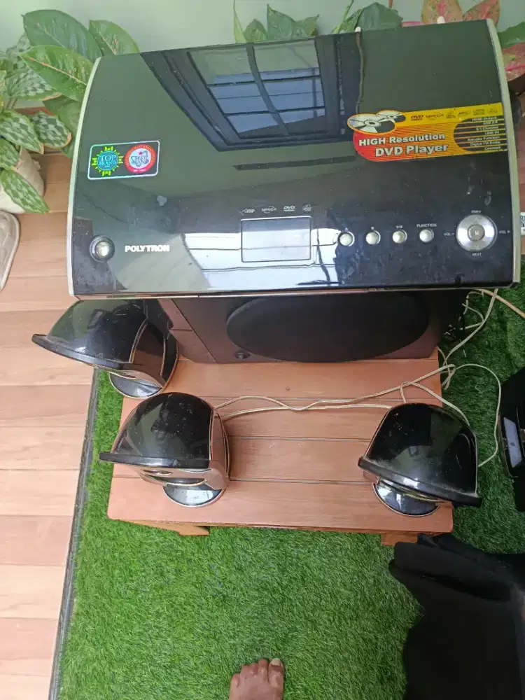 Jual Media Player plus Subwofer Merk Polytron