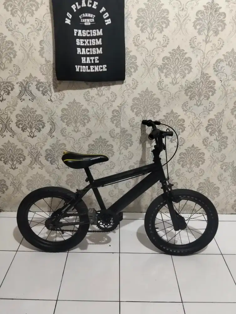 Sepeda BMX anak ukuran 16 untuk umur 4-7 tahun