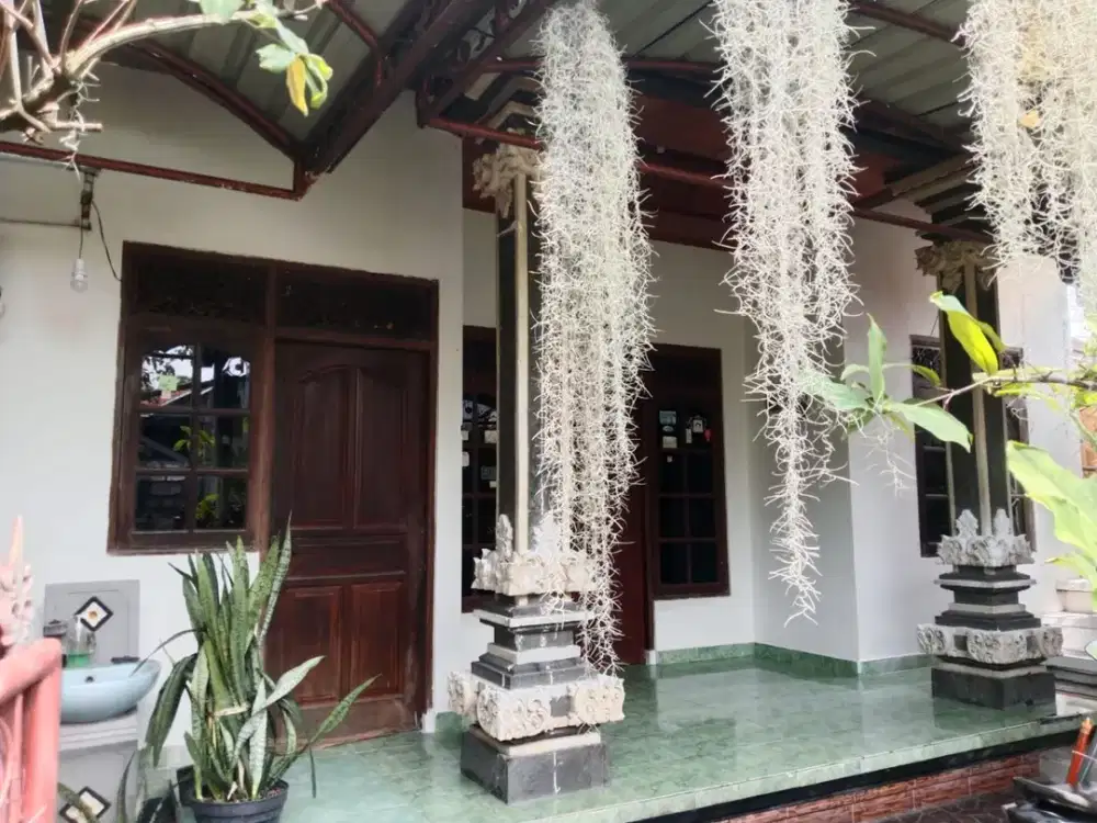 RUMAH DIJUAL: LOKASI PRIMA GUNUNG AGUNG, DENPASAR