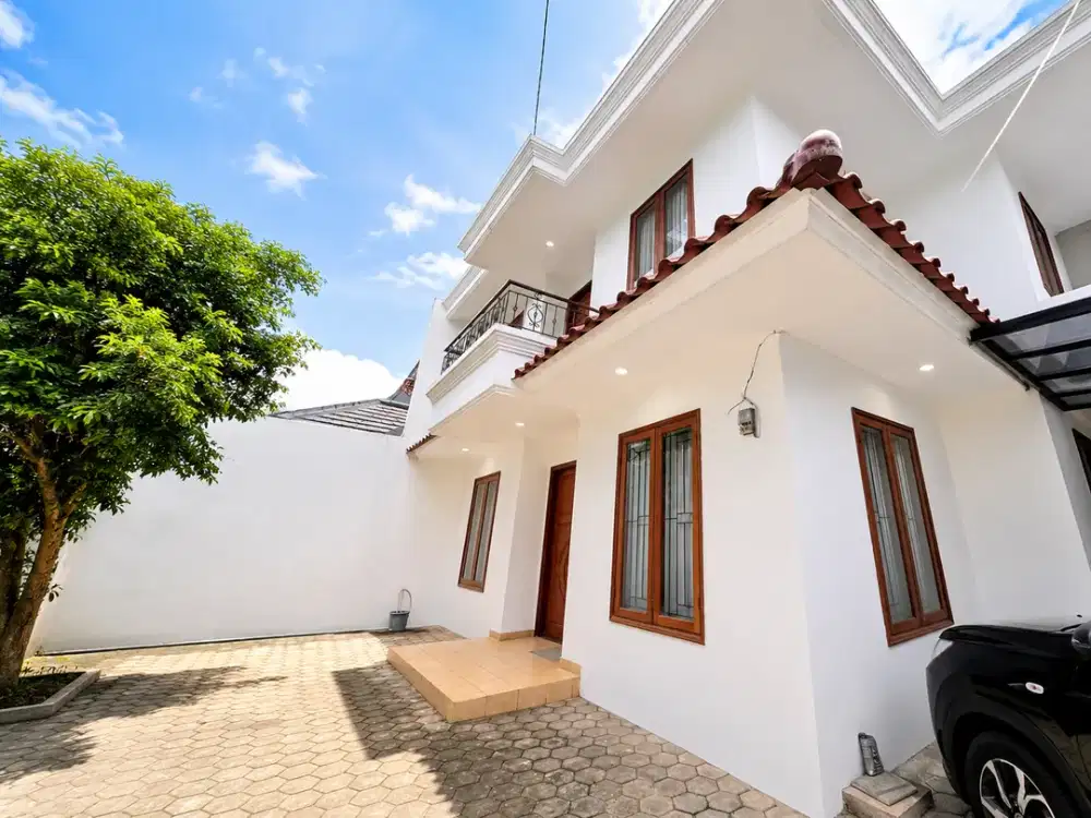 DIJUAL CEPAT! MODERN AMERICAN CLASSIC HOUSE DI JL GUNUNG KEBAYORAN BARU