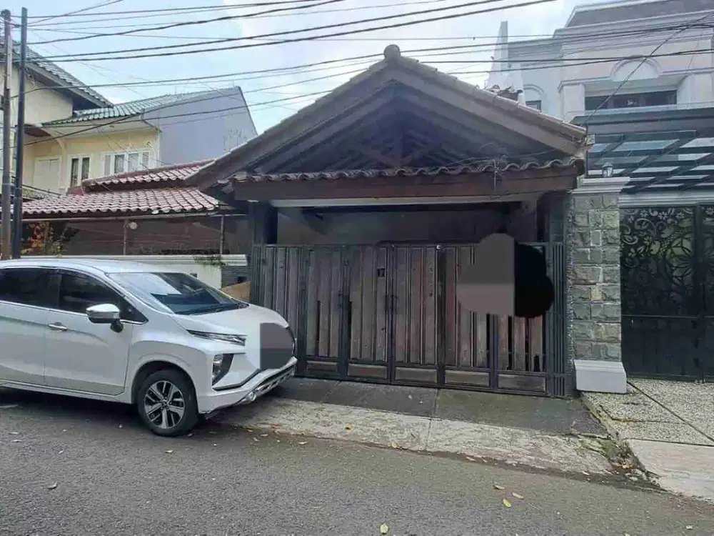 Dijual Rumah Strategis lingkungan nyaman lokasi premium  di Tebet Barat Jaksel