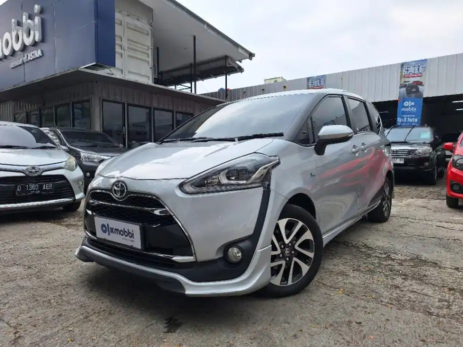 DP Murah Toyota Sienta  1.5 Q Bensin-AT 2016