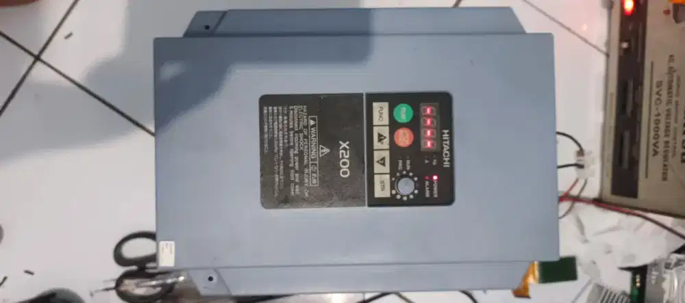 Inverter Hitachi 5,5HP