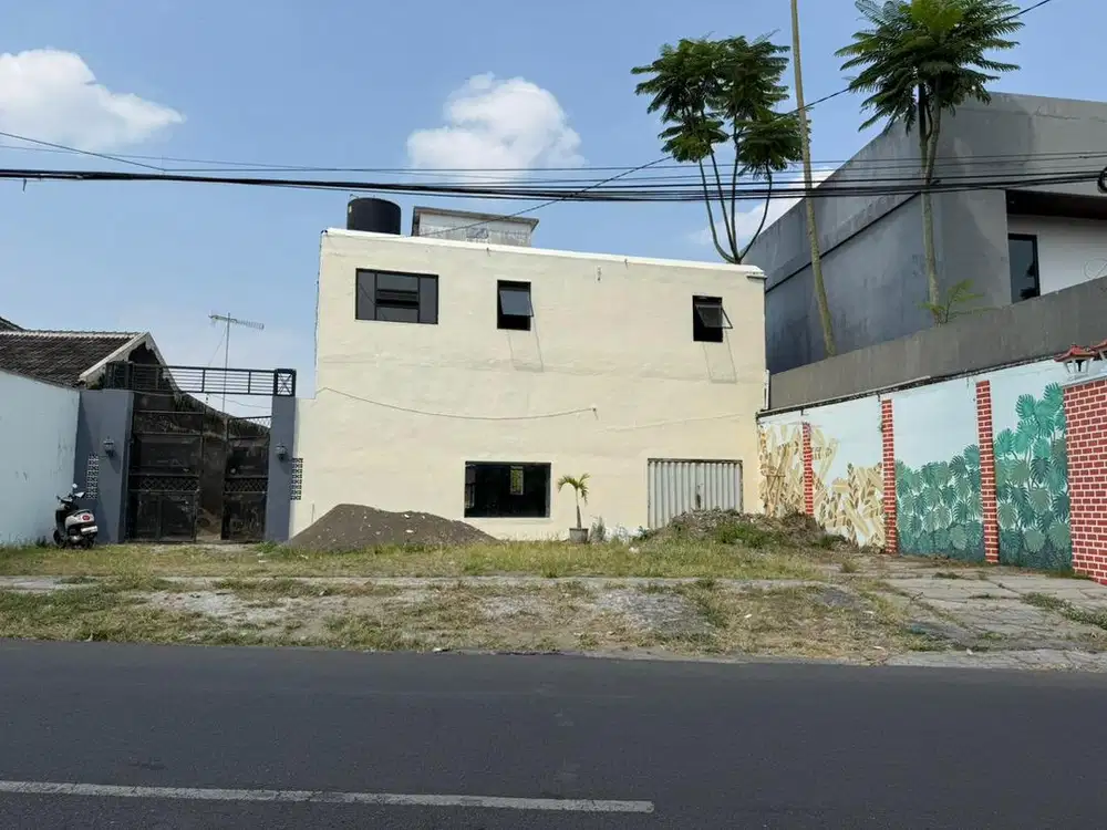 Ruko Luas dan Lebar Lokasi Strategis Kampus Jember