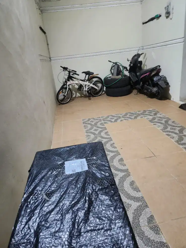 Dibutuhkan segera kurir jnt cargo