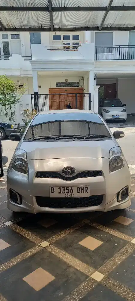 Toyota Yaris E Autometik  thn 2012 akhir pemakaian 2013