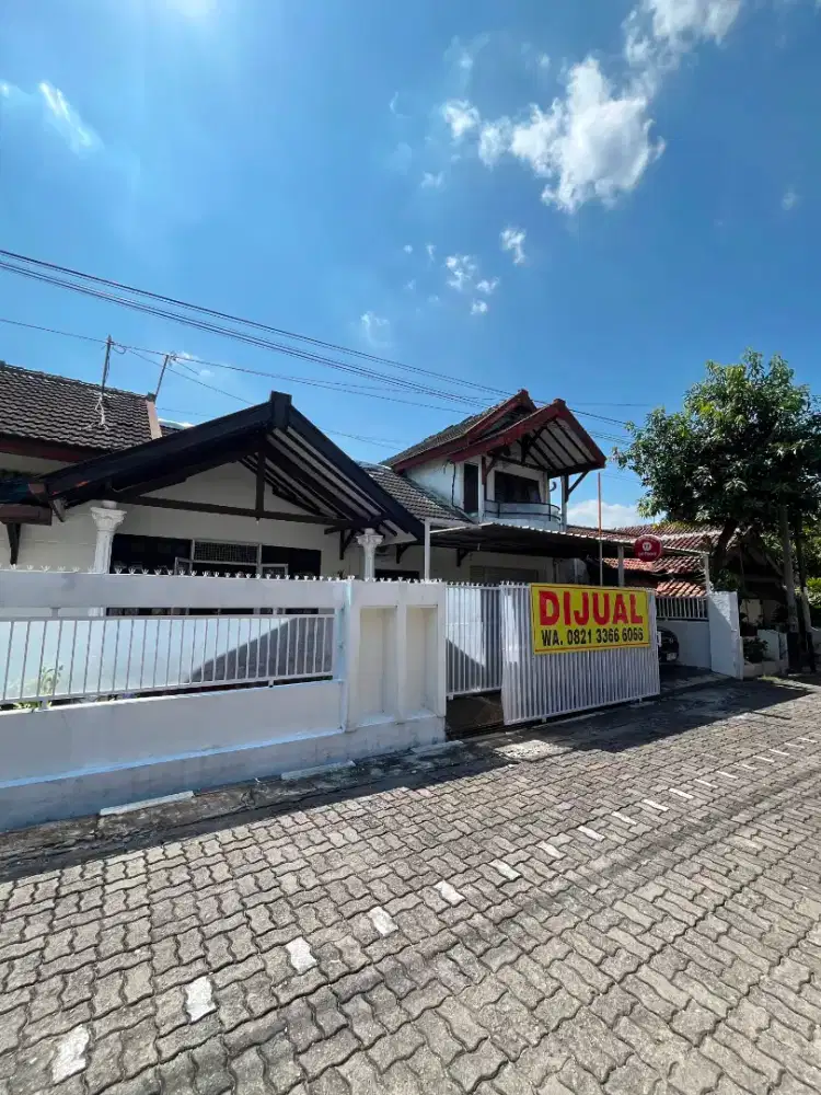Dijual  Rumah kost