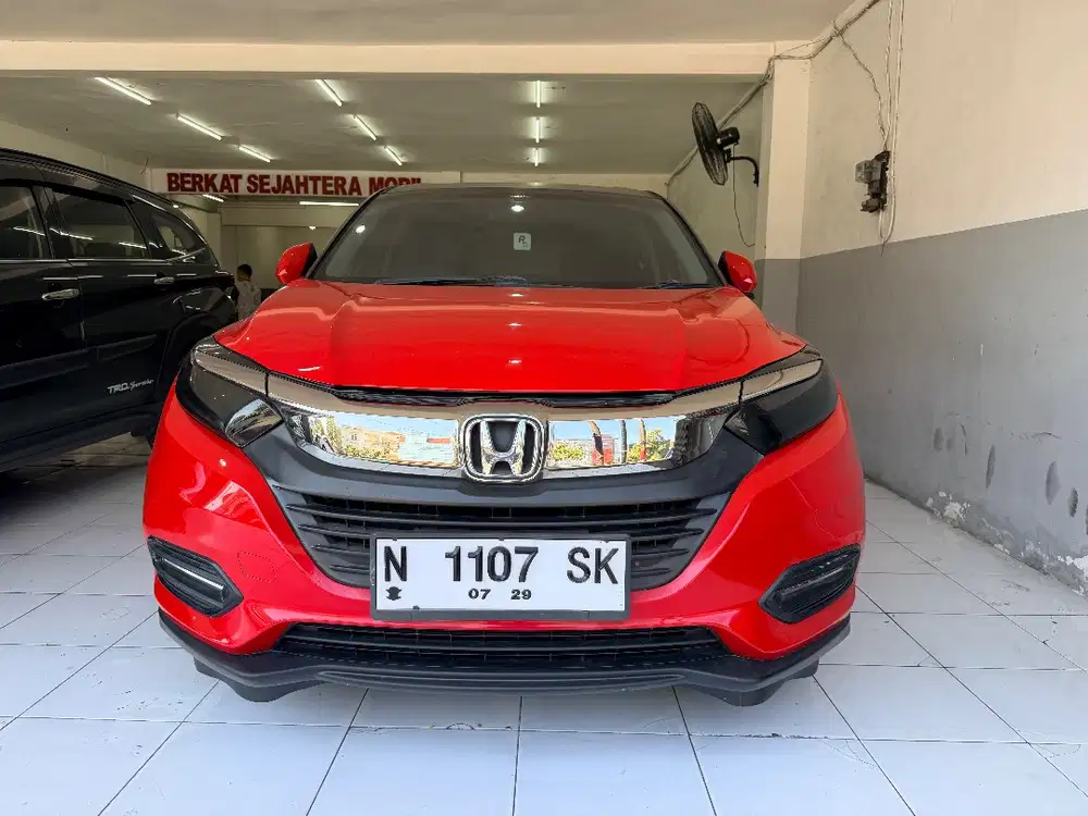 Honda HRV Spesial Edition Matic 2018 “DP 38jt” Pajak Baru