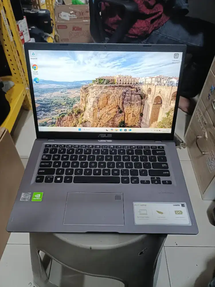 Asus vivobook a416jp intel core i7-1065g7 16/512 ssd