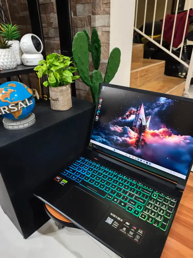 Laptop Acer Nitro V16s AI Ryzen 5 RTX5050 x rog msi