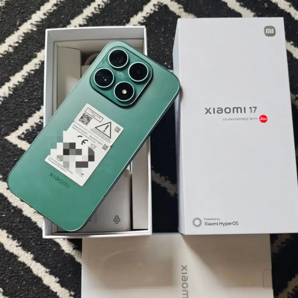 Xiaomi 17 12/512 Resmi Like New