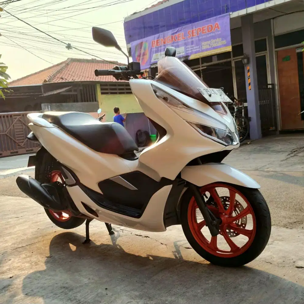 All New Honda PCX 150 CC CBS ISS Tahun 2018  ISTIMEWA
