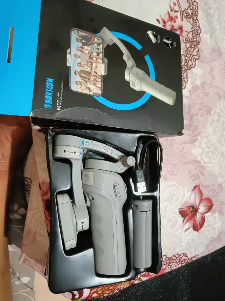 Gimbal HP 3 Axis M01 Stabilizer Auto face