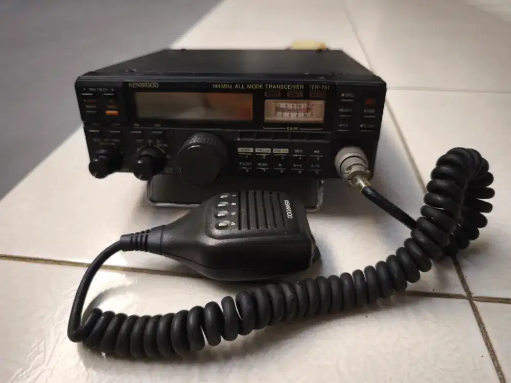 KENWOOD TRANSCEIVER