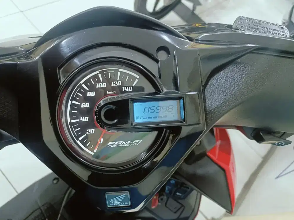 BEAT ESP CBS SPORTY FI ECO 2025 BISA KREDIT KM LOW LIKE NEW