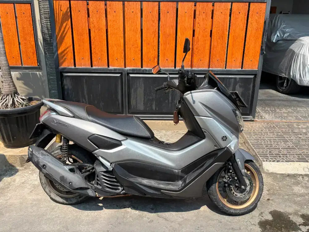 NMAX 155 2018 LOW KM