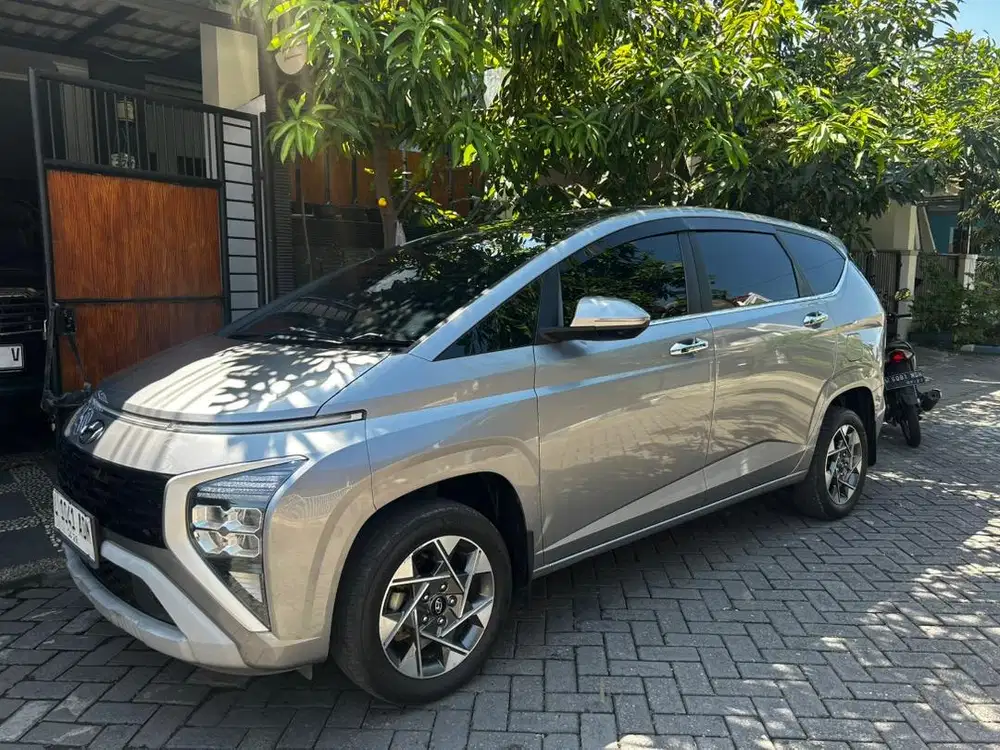 MURAH LOW KM Hyundai Stargazer PRIME 2024 NIK 2023