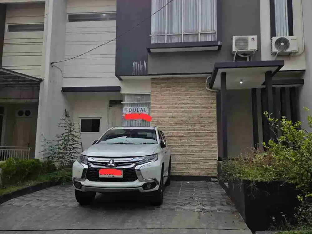 Di kontrakan rumah di bukit cimanggu city bogor
