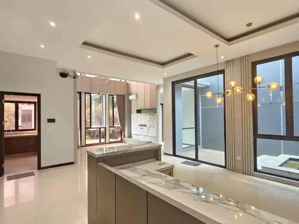 Dijual BU! Lakewood NavaPark BSD City 10x22 | 4 Lantai | Private Pool & Lift | Semi Furnished | Rp 9,5 M