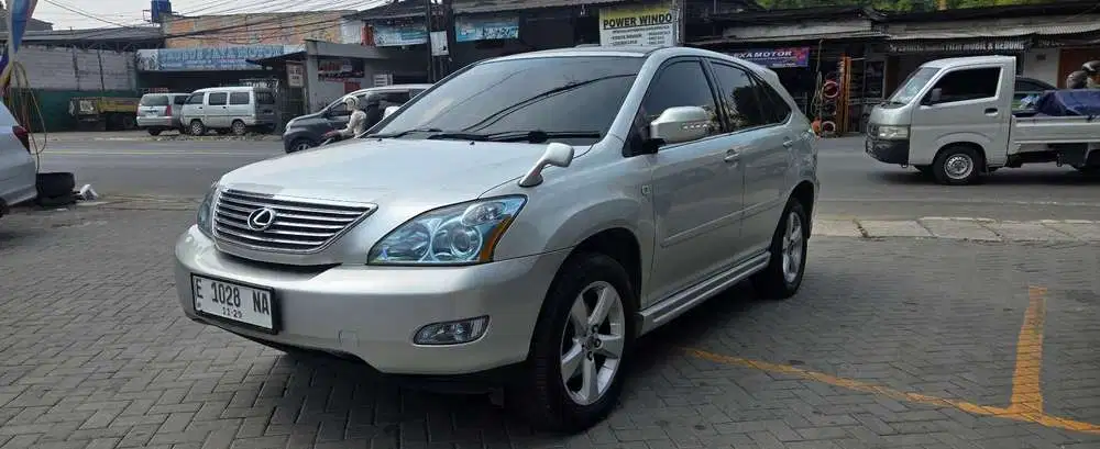 Toyota Harrier 2004 Bensin