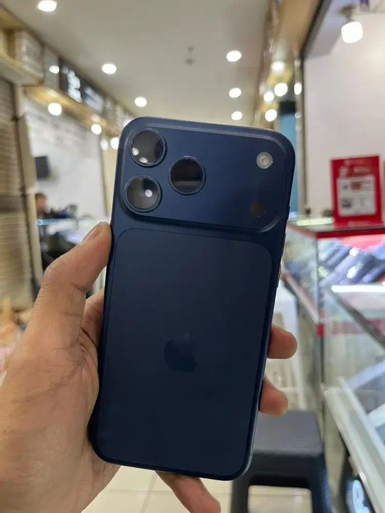 kredit iphone 17 pro max 256GB BH 100% Garansi on proses cepat