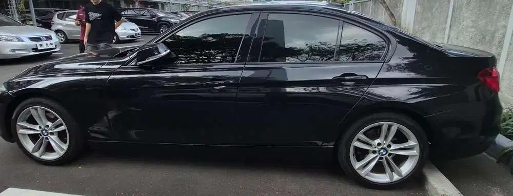 BMW 320i Sport F30 2019 Cash