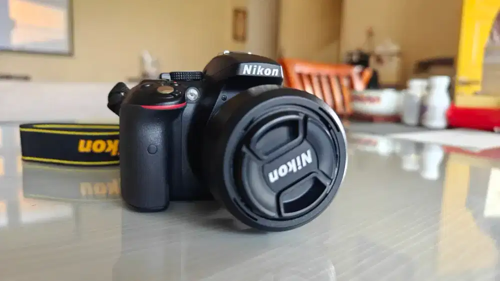 Nikon D5300 kit plus Nikon 35mm f1.8