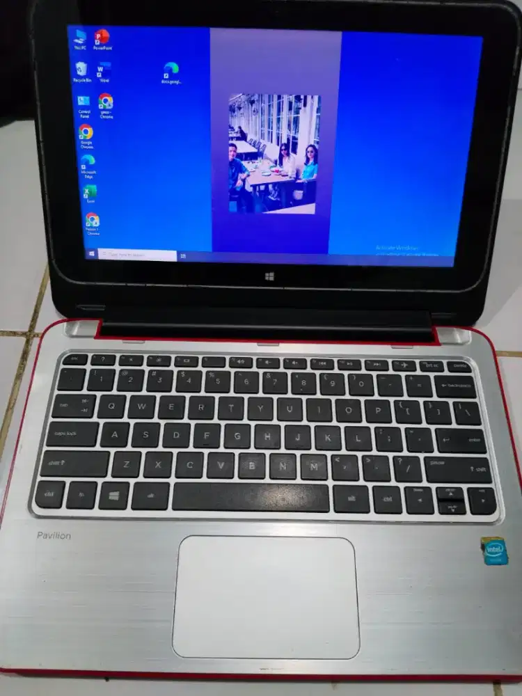 Laptop HP Pavilion 11 x360,