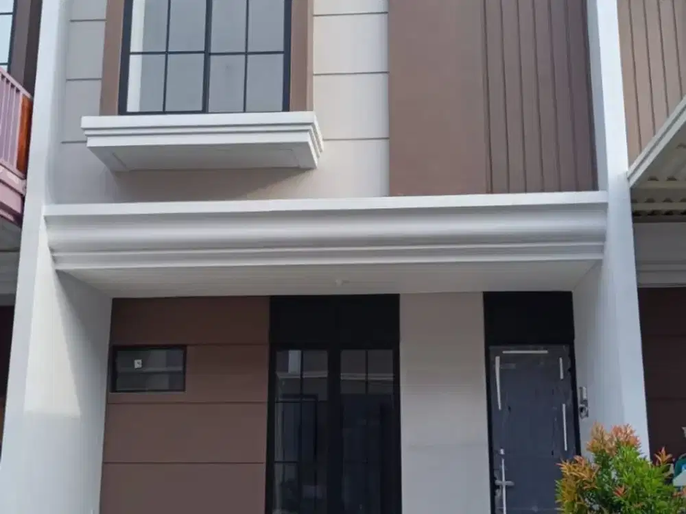 Disewakan Rumah Baru Regency One Eastpoint Surabaya Timur