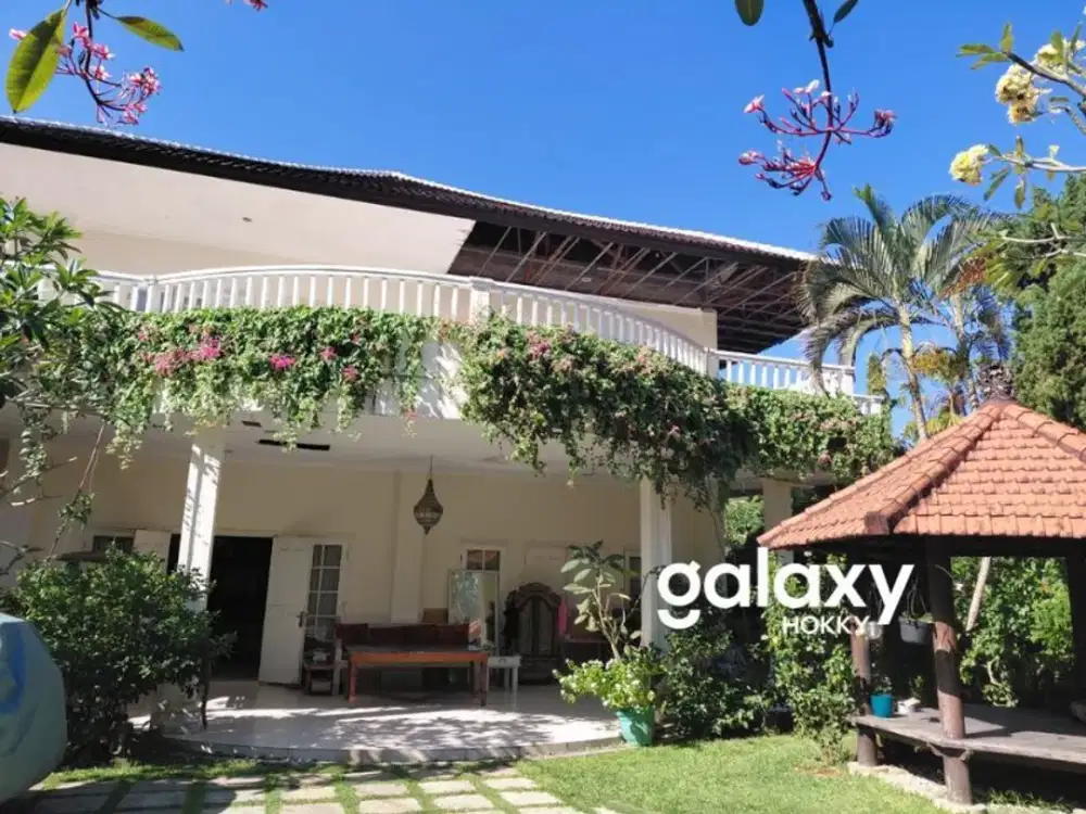 DIJUAL VILLA DEKAT PANTAI SABA DI BLAHBATUH GIANYAR