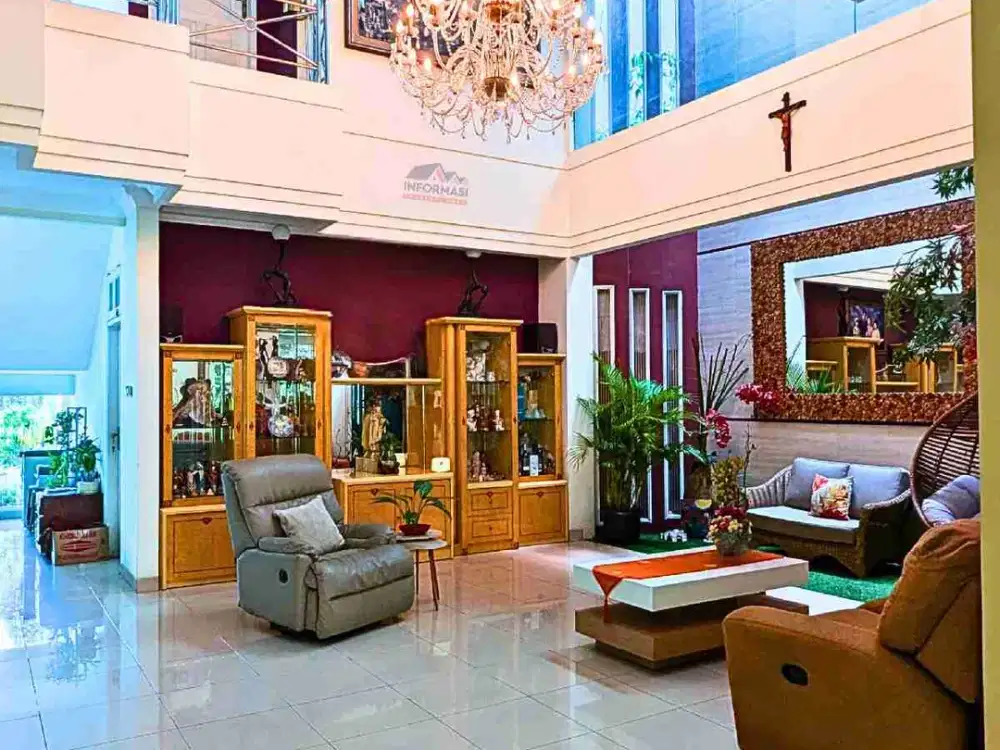 Rumah lux 2 lantai Taman Permata Buana Jakbar