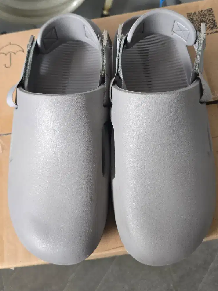 Sepatu sendal Nike ORIGINAL