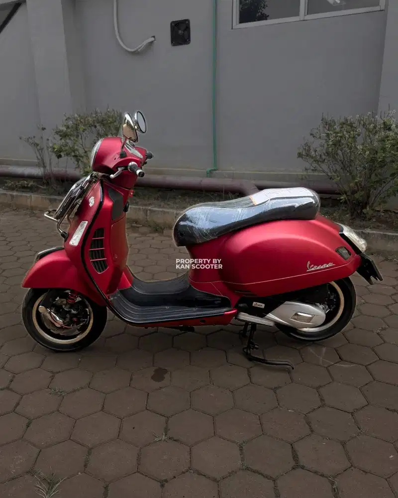 VESPA GTS 150 iGET ABS 2018 TERMURAH